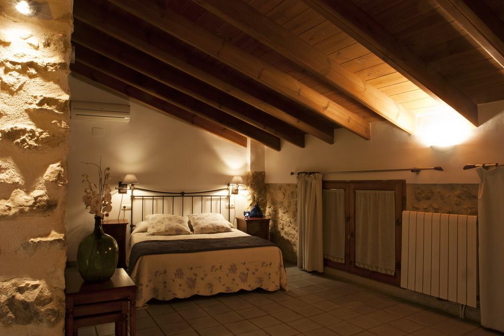 La Llar D'Aitana Casa de hóspedes Alcoleja Quarto foto